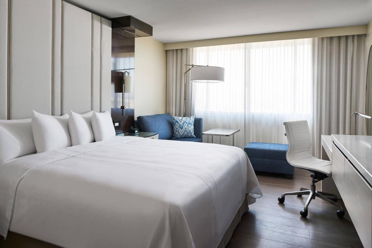 Hotel Irvine Marriott Esterno foto